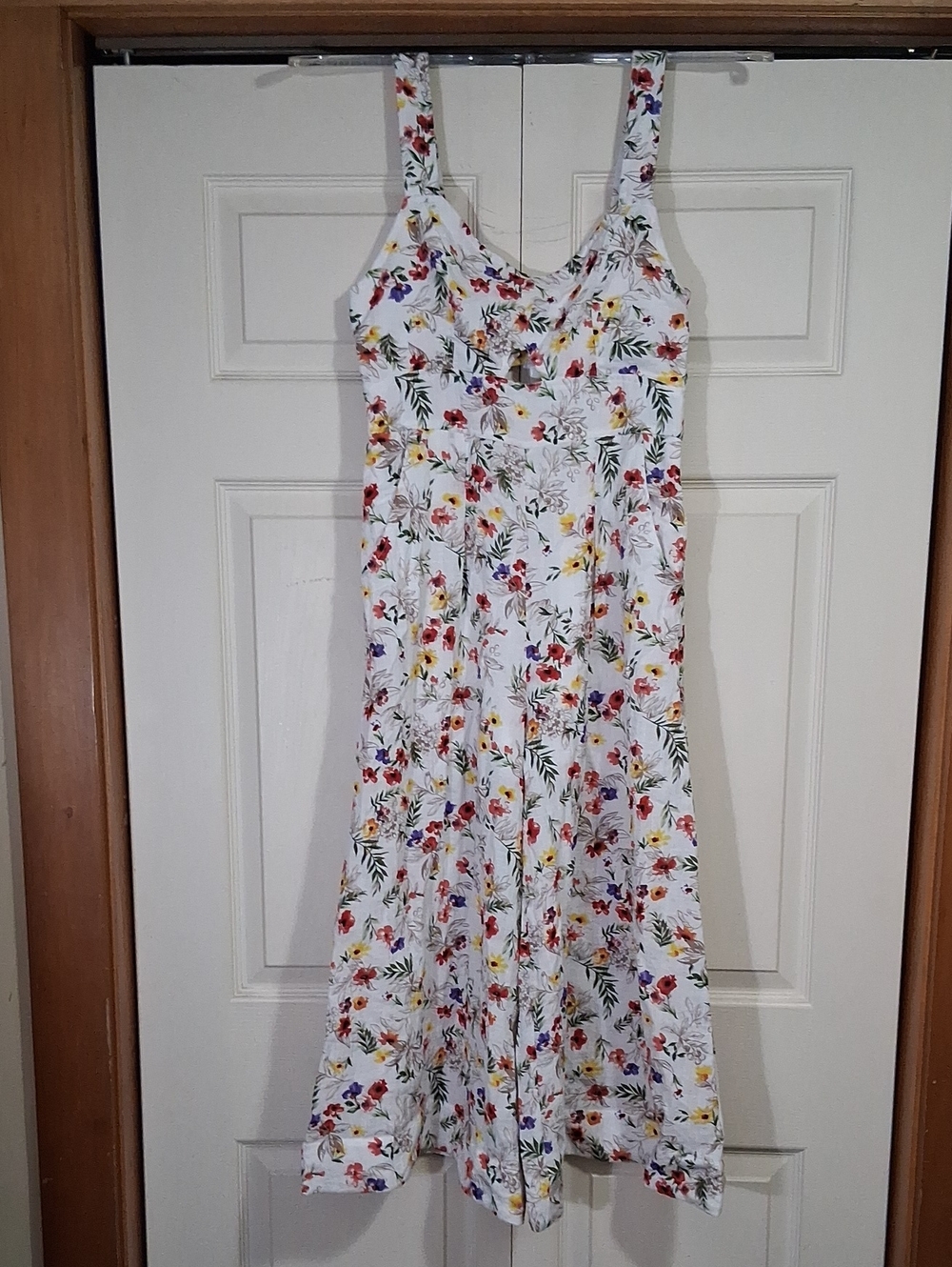 Fate Midi Tank Jumpsuit Romper - M - White Multi Floral - Wide Leg Capri